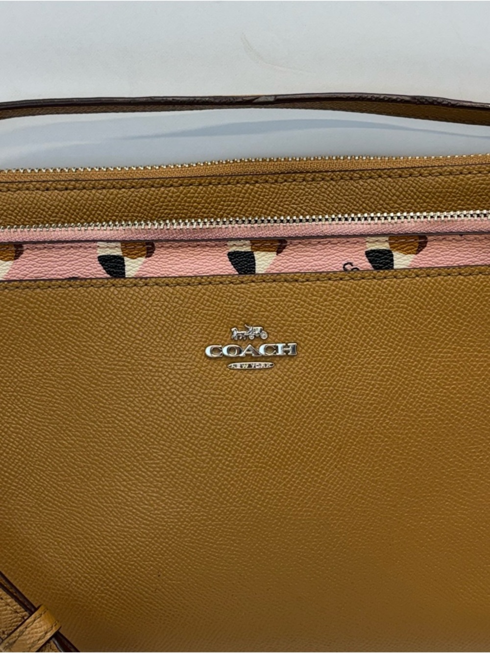 Coach Madison Tan Brown Leather East West Butterfly Dot Crossbody Bag Preppy - Picture 4 of 12